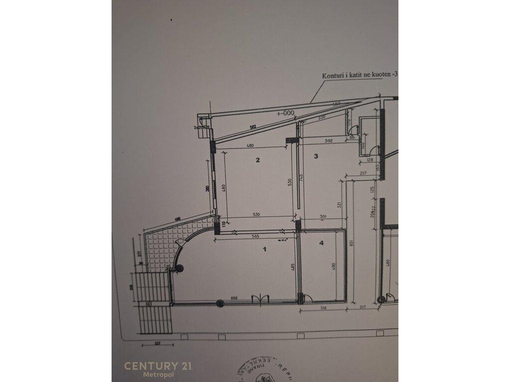 OFFRO IN AFFITTO AMBIENTE PER UFFICI, VICINO ALL'EX ESPOSIZIONE!
