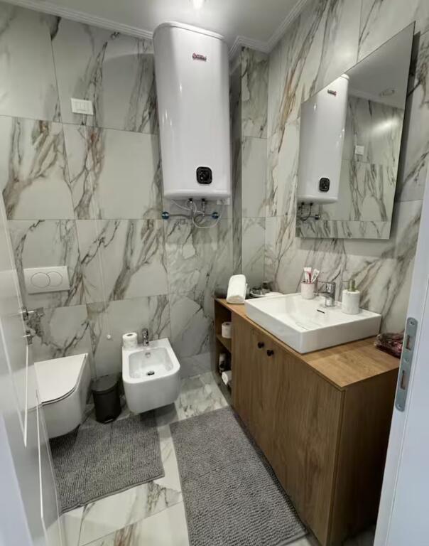 Appartamento di lusso in vendita a Lake View Residence
