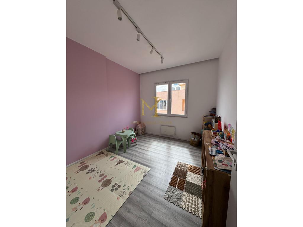 APARTAMENT 2+1 PAMJE DETI PLAZH DURRES