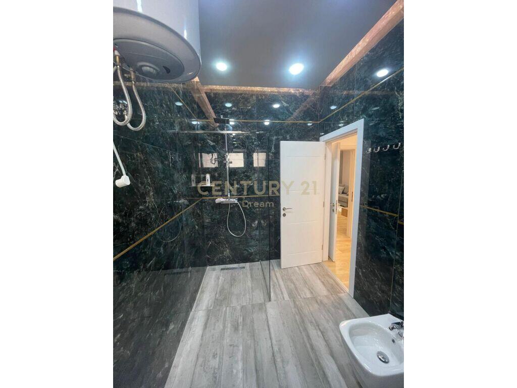 FOR RENT APARTMENT 2+1+2+PARKING SPACE AT MOLLA COMPLEX!