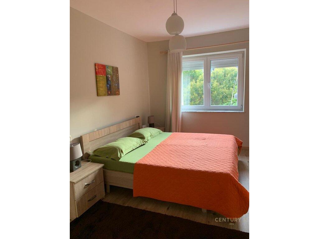 APPARTAMENTO 1+1 IN AFFITTO, PIAZZA SKENDERBEJ - CENTRO.