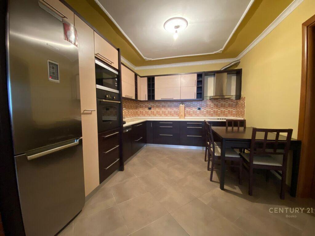 IN AFFITTO APPARTAMENTO 3+1+2 IN VIA MINE PEZA