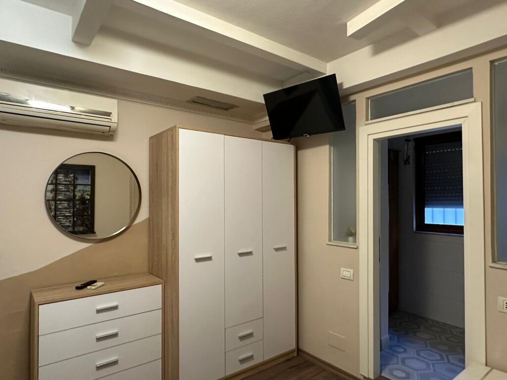 Apartament Ura e Tabakeve