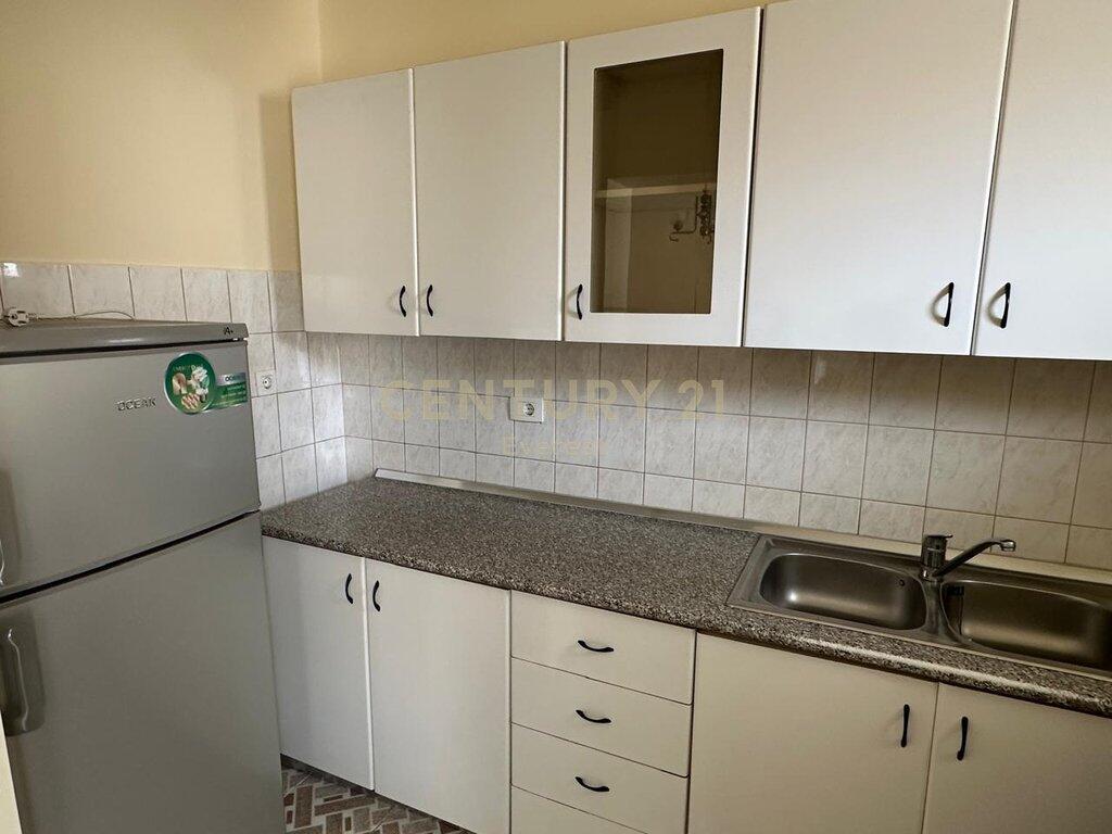 VIA FORTUZI, APPARTAMENTO 3+1 IN AFFITTO