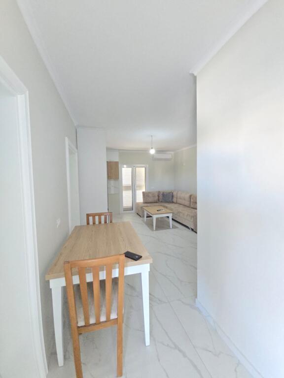 AFFITTASI APPARTAMENTO 1+1 A KENETE DURRES
