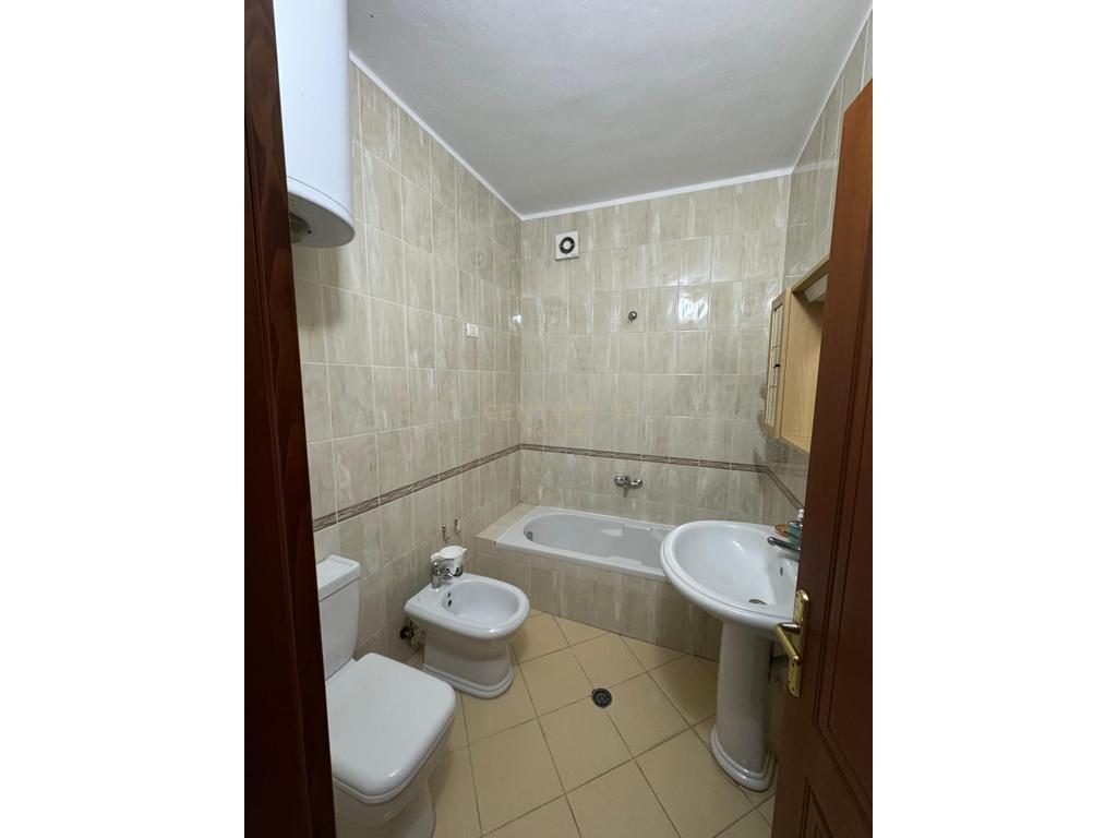 Appartamento 2+1+2 in affitto nella zona del Vecchio Quartiere.