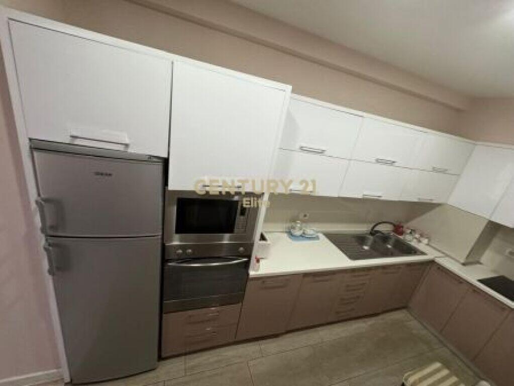JEPET ME QIRA APARTAMENT 1+1 NE RRUGEN TEFTA TASHKO