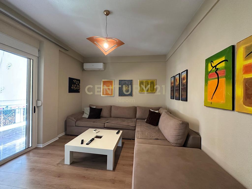 RENT, APARTMENT 1+1, AT VASIL SHANTO!!