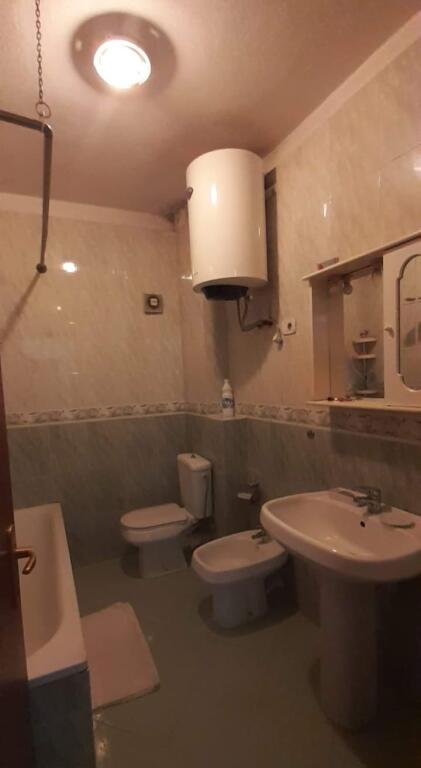 Appartamento 1+1+1 Balcone In Affitto