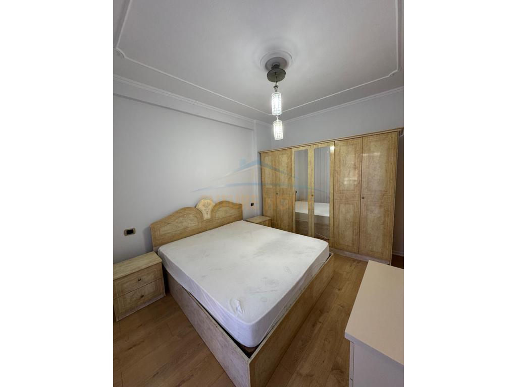 Apartament 1+1,Rruga ''Bardhyl'', Tirane
