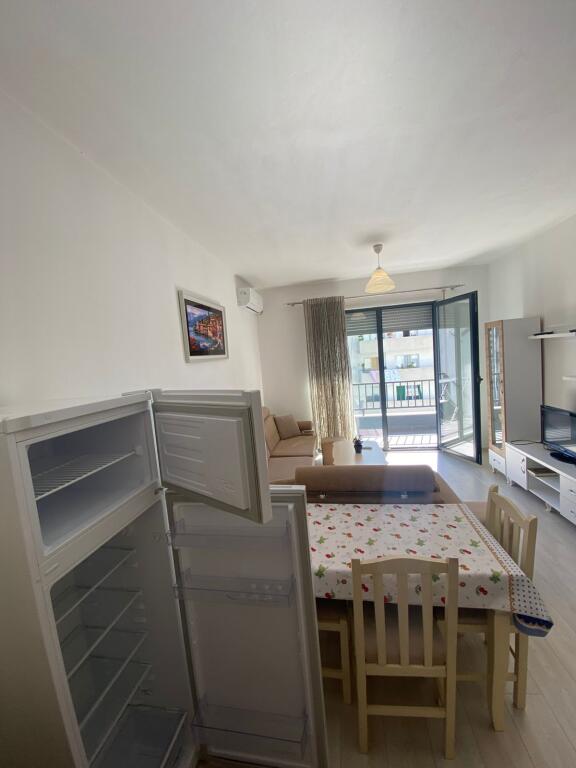 Apartament me qira  3+1+Parkim Kinostudio
