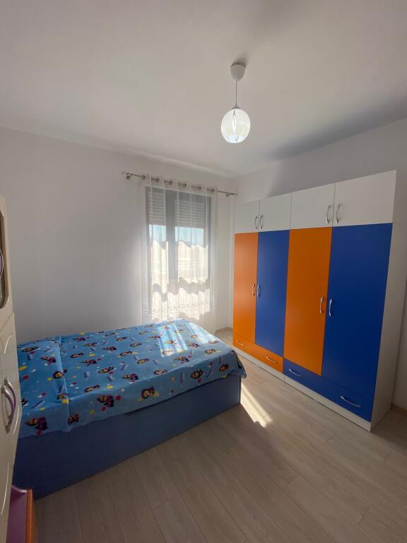 Apartament me qira  3+1+Parkim Kinostudio