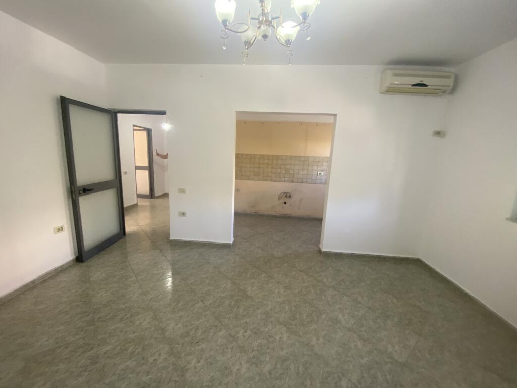 1+1,kat 4 pallat ekzistues,ne ali dem ,107.000 euro