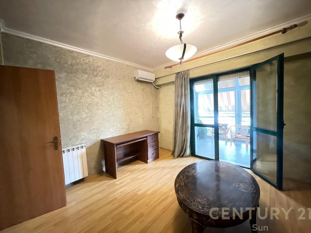 APPARTAMENTO 3+1+2 IN AFFITTO A ZOGU I ZI!