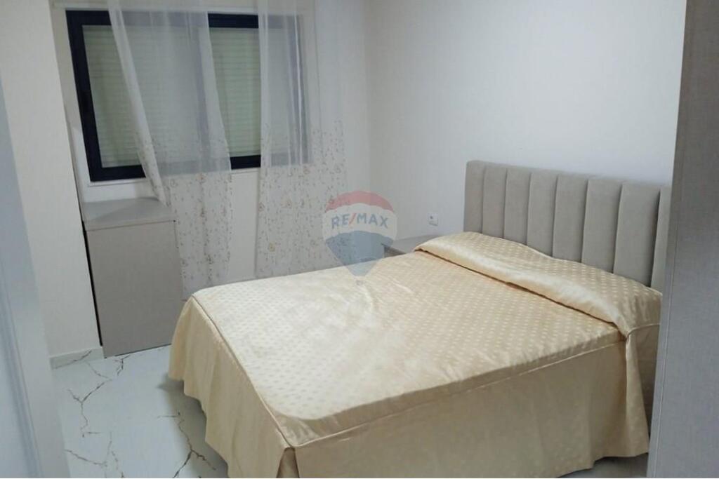 Appartamento in affitto 1+1 in Via Durazzo !