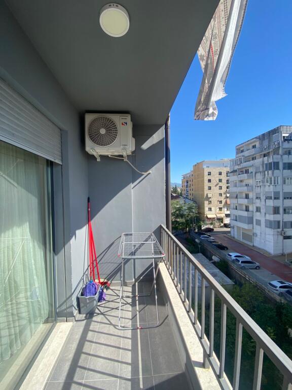 Apartament me qira  3+1+Parkim Kinostudio