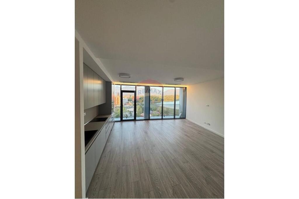 Ufficio in affitto presso "Lake View"!