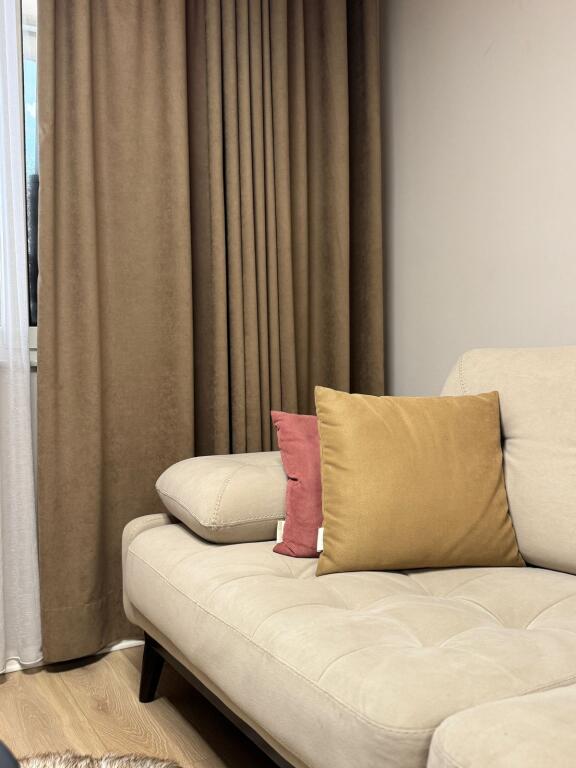 Apartment 1+1, Blloku