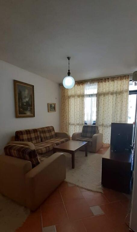 Appartamento 1+1+1 Balcone In Affitto