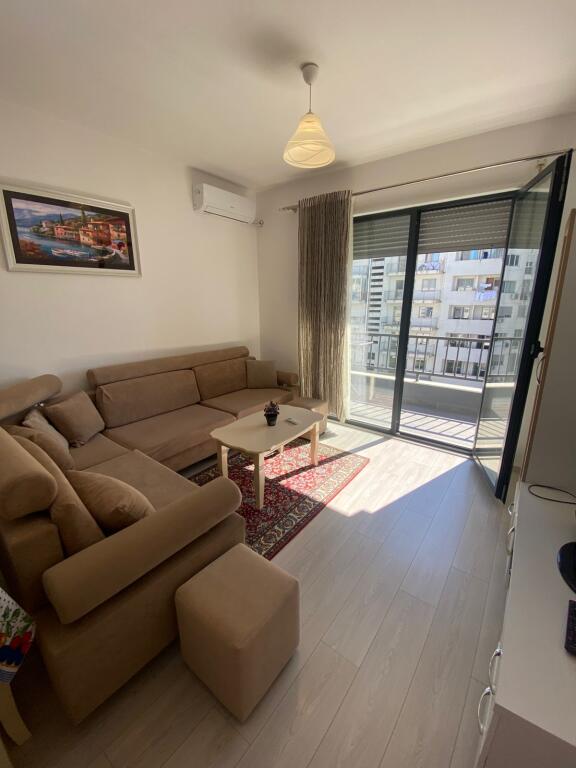Apartament me qira  3+1+Parkim Kinostudio