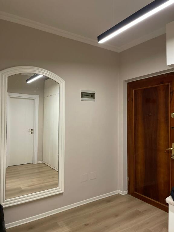 Apartment 1+1, Blloku