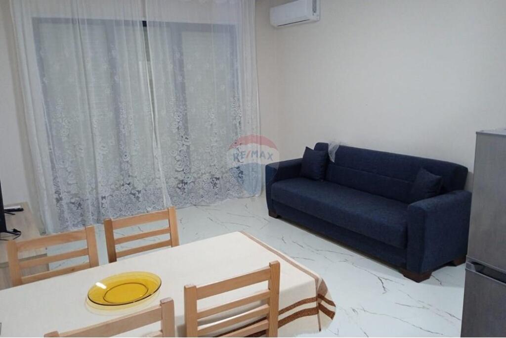Appartamento in affitto 1+1 in Via Durazzo !