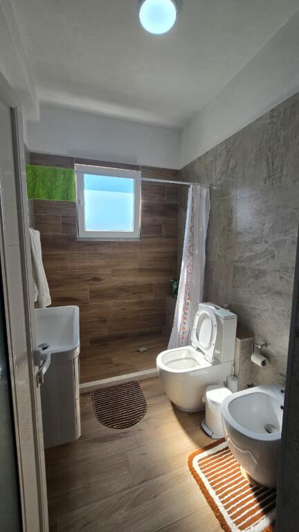 Apartament me qira – Shkozë ✨