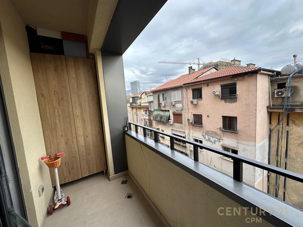 Luxury Apartament 2+1+2+ Parking Space In Myslym Shyr!
