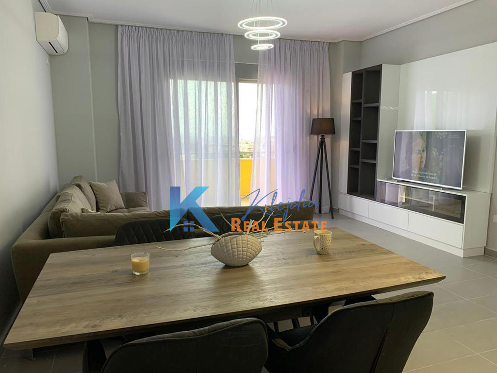 Appartamento 2+1+Parcheggio in affitto al Lago Secco, Via Peti