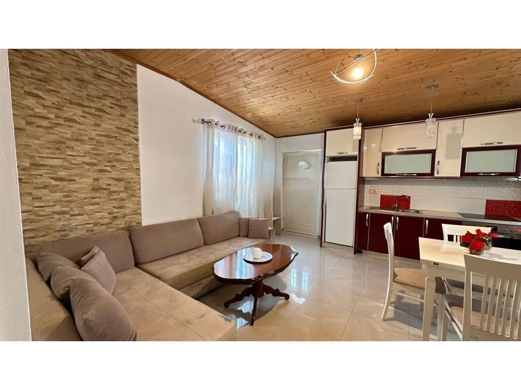 WE SELL APARTMENT 2+1+2+ PARKING SPACE NEAR WILLSON SQUARE! 140,000 €