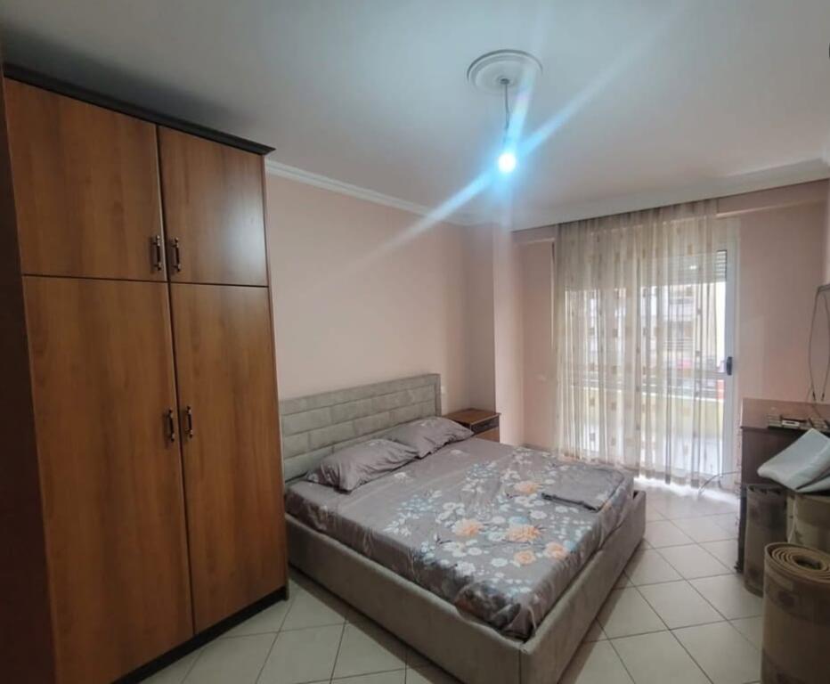 Shitet apartament 2+1 ne Astir