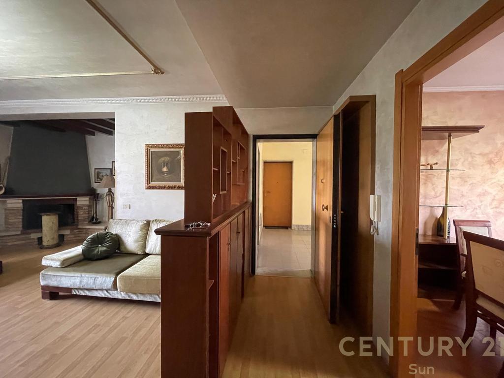 APARTMENT 3+1+2 FOR RENT AT ZOGU I ZI!