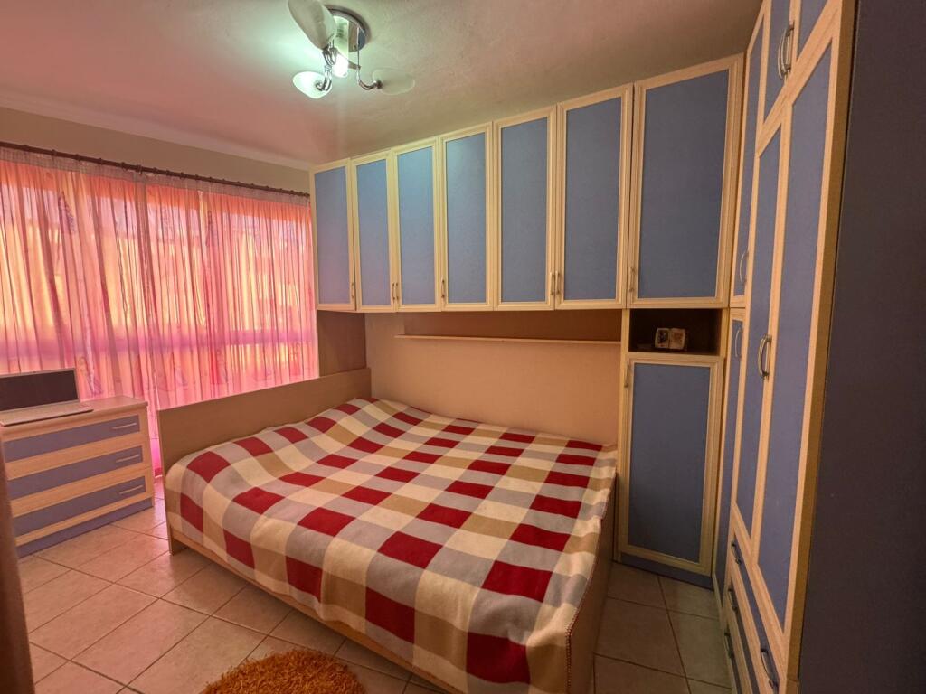 APARTAMENT 2+1+2 ME QIRA RR.ELBASANIT 700 EURO
