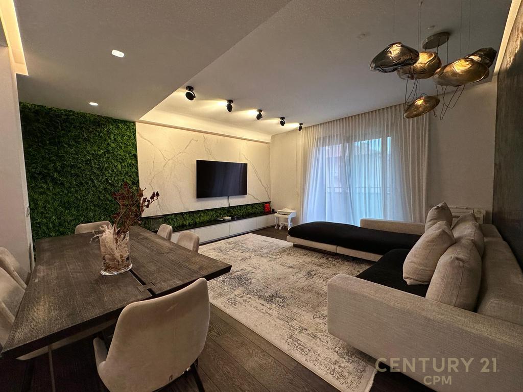 Luxury Apartament 2+1+2+ Parking Space In Myslym Shyr!
