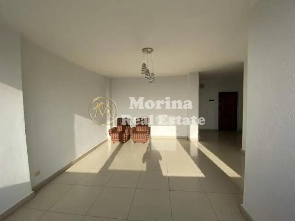 apartment 2+1+block, ”Komuna e Parisit” 450 euro/month