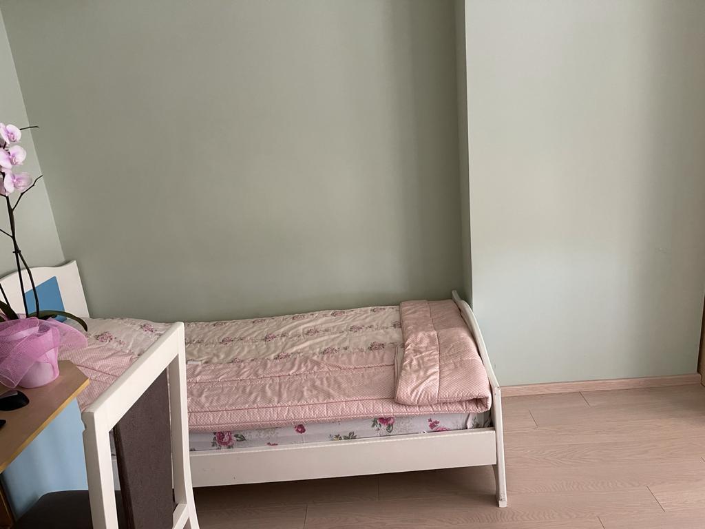 Appartamento moderno 2+1+2 in affitto a Yzberisht vicino al bar Flavio