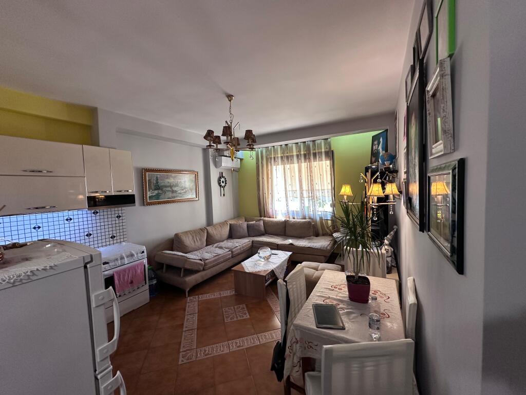 Jepet me qera apartament 1+1 📍Astir