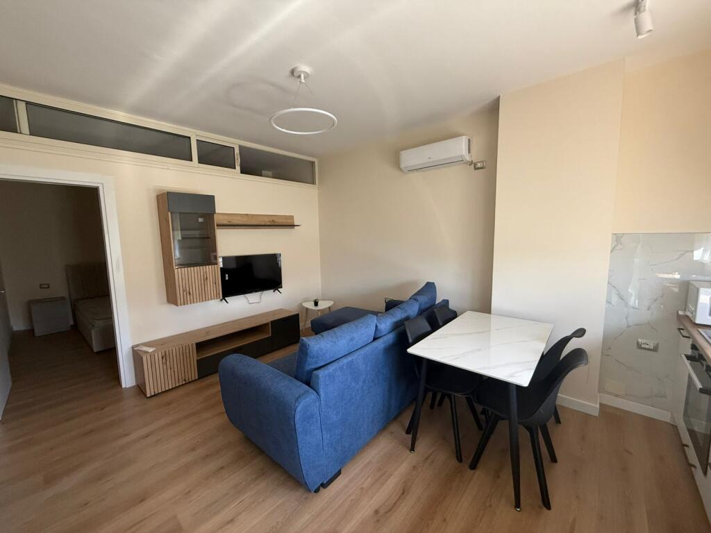 🏡 Appartamento 1+1+ Parcheggio in affitto  📍Indirizzo: Ali Demi 💶 Prezzo: 500€