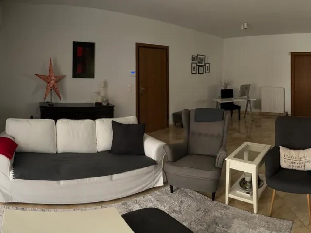 Apartament Me Qera 2+1 Tek Gjimnazi Cajupi (ID B2201388) Tirane.