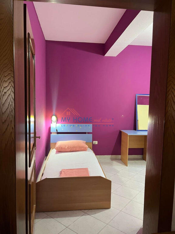 Apartament 2+1 me qera tek Garda