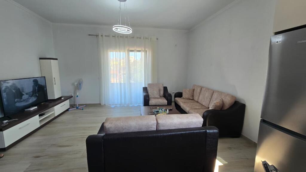 Apartament me qira – Shkozë ✨