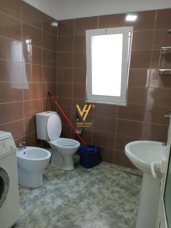 JEPET APARTAMENT 2+1 ME QIRA NE ASTIR 50.000 LEKE