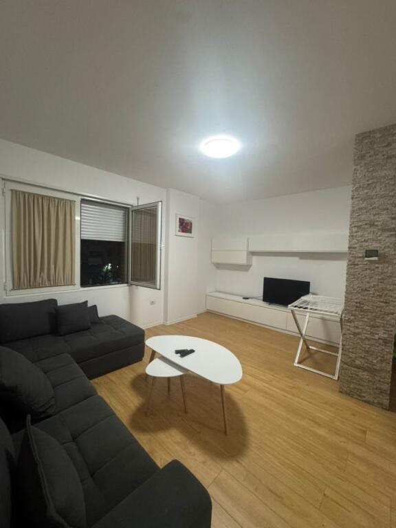 Jepet me qera apartament 1+1, 📍 Astir Teodor Keko