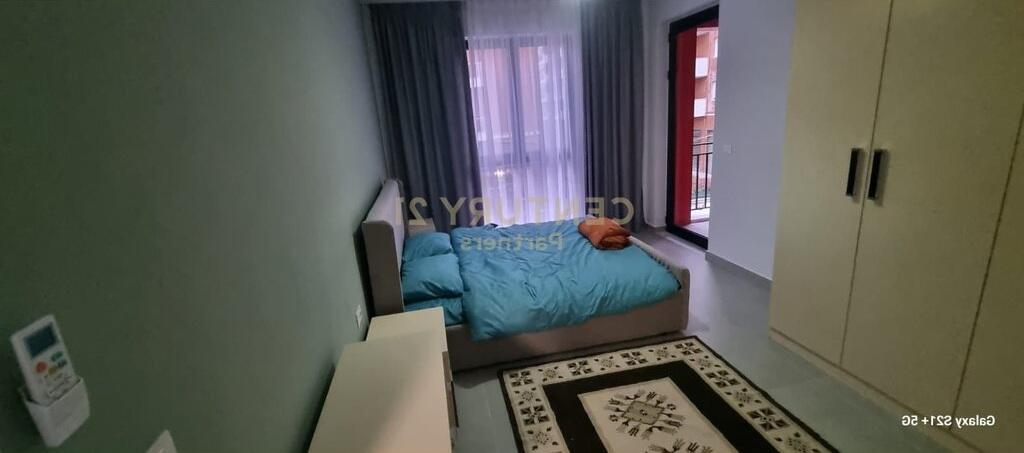 JAPIM ME QIRA APARTAMENT 2+1 NE UNAZE TE RE!