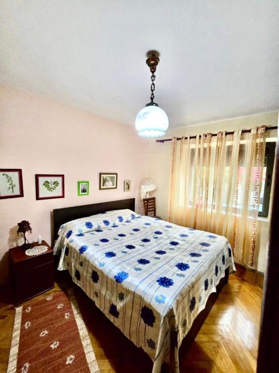 📍Tek Instituti i Higjenes, rruga Budi, shesim apartament:  1+1
