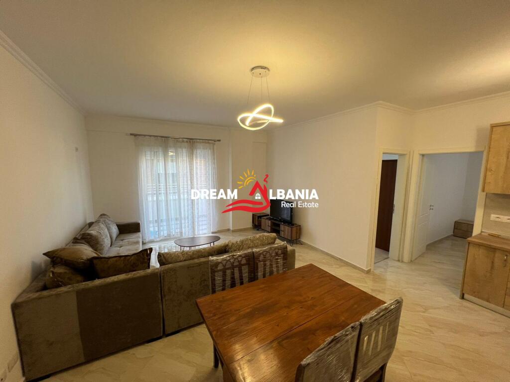 Apartament 2+1 me qera ne Fresk prane Restorant Qesarakes ne Tirane (ID 42214970)