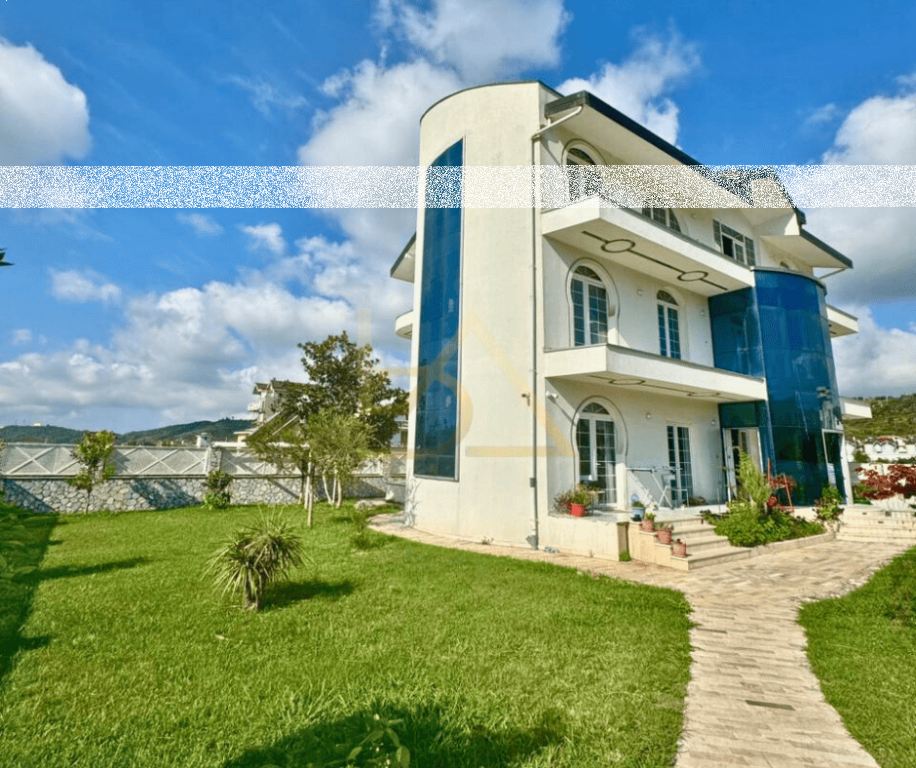 Villa con Terreno in Vendita – Marqinet, Vorë