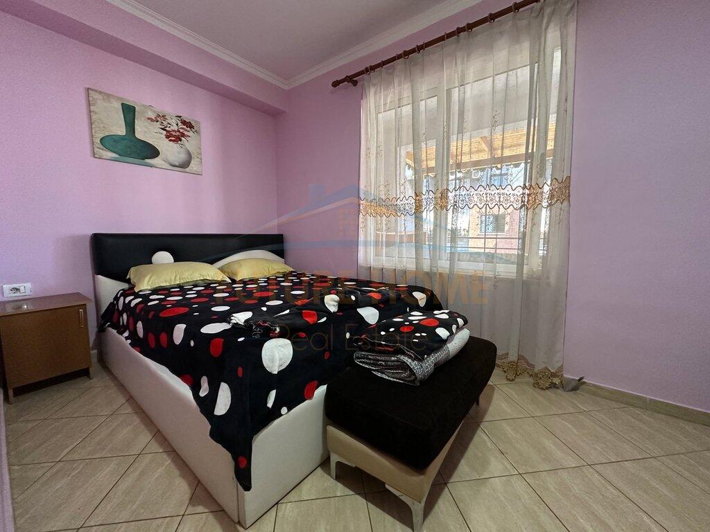 Qera , Apartament 2+1+2 , te Unaza e Re