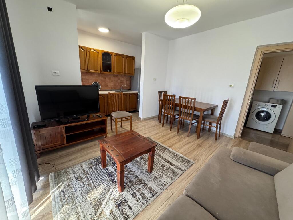 🏡 Appartamento in Affitto 2+1 – Via Kongresi i Manastirit💶 Prezzo: 550€ (trattabile)