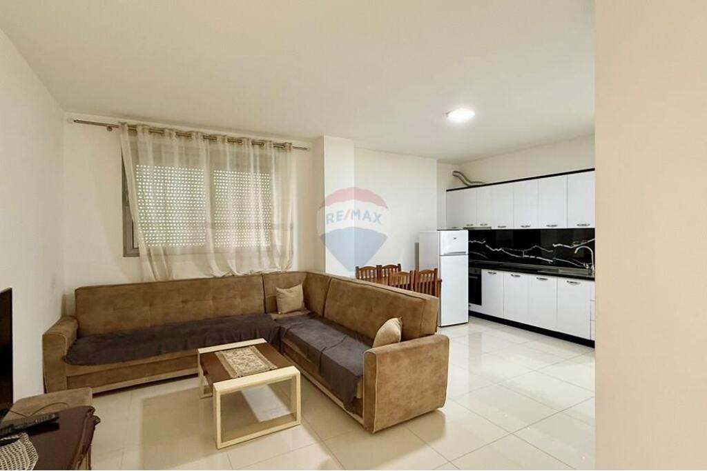 Apartament 2+1 per shitje Fresk